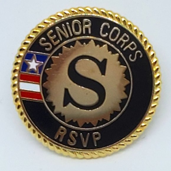 Senior Corps RSVP Lapel Pin Enamel Detail MARKED C. Sanders - Picture 9 of 9